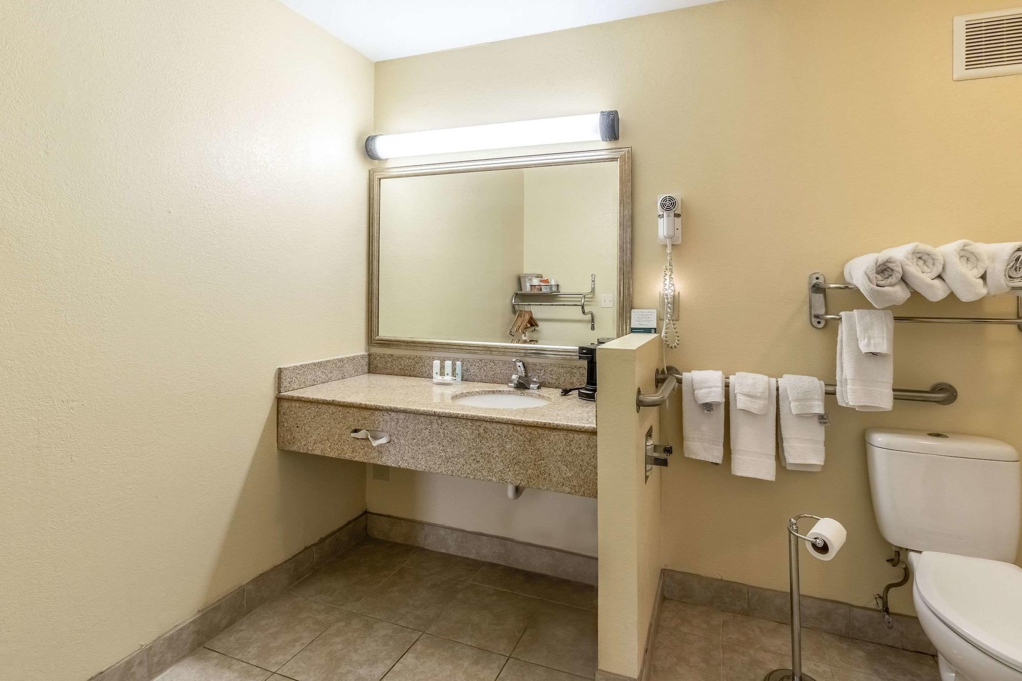 Quality Inn Франклин Екстериор снимка