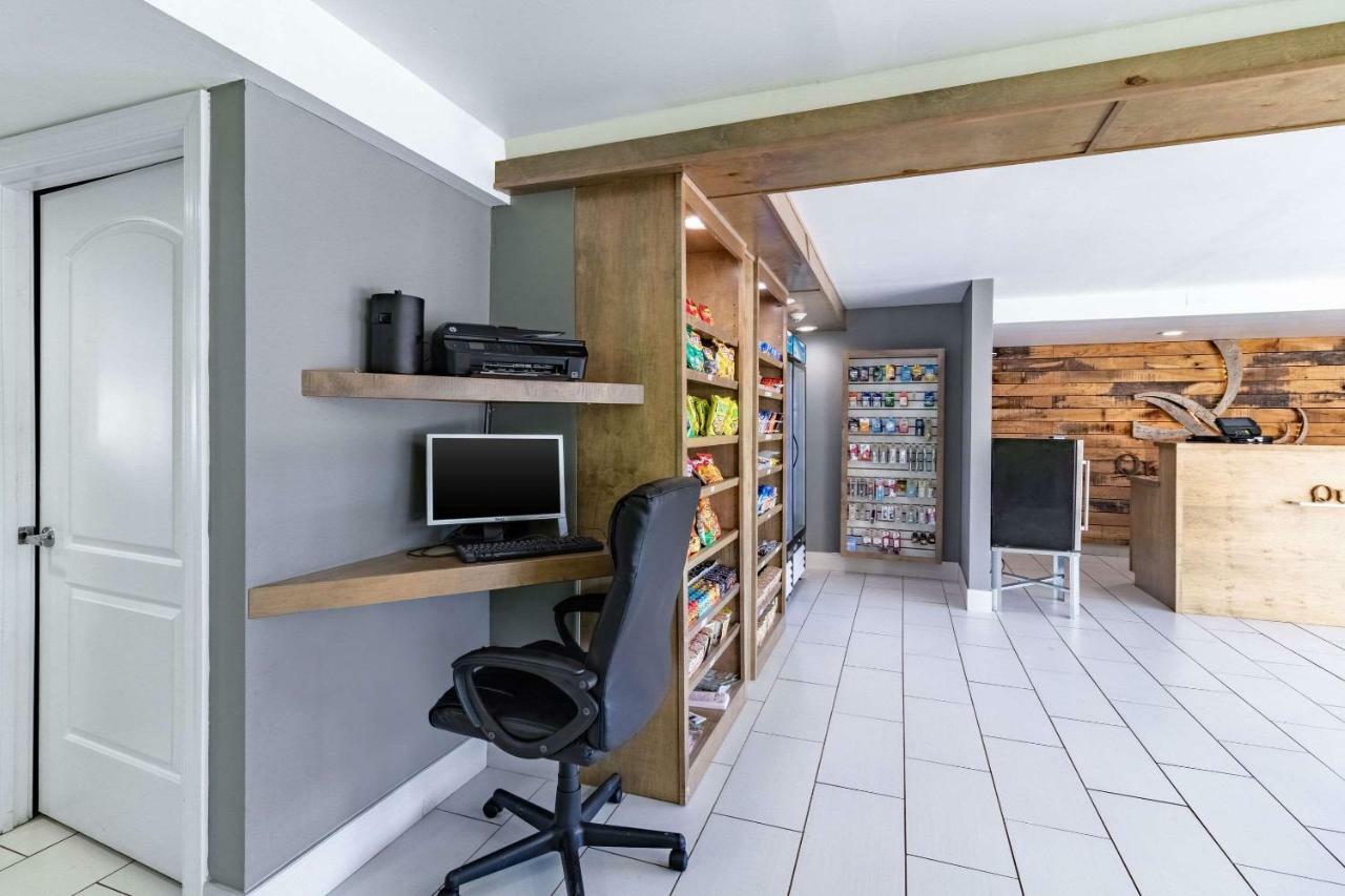 Quality Inn Франклин Екстериор снимка