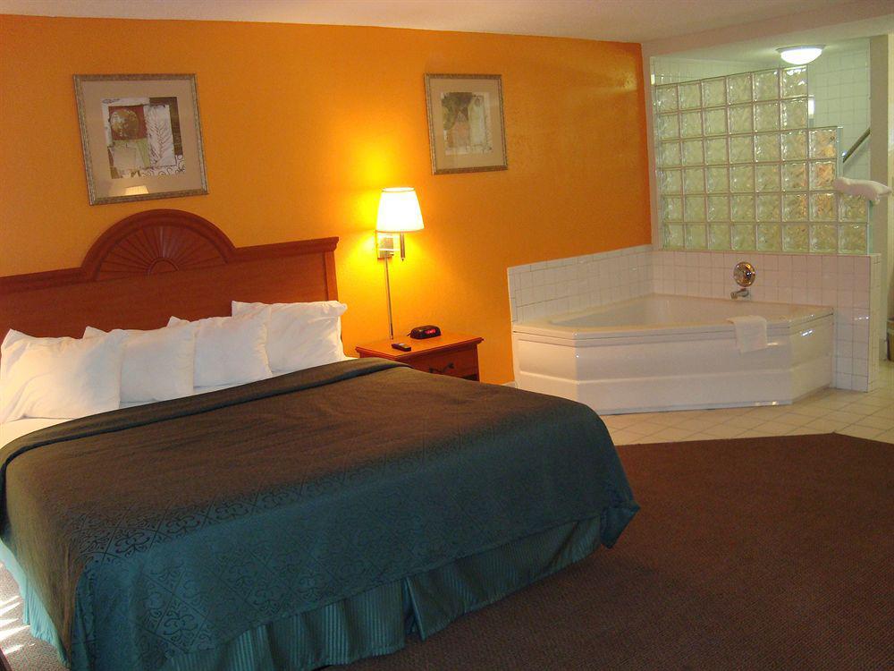 Quality Inn Франклин Екстериор снимка